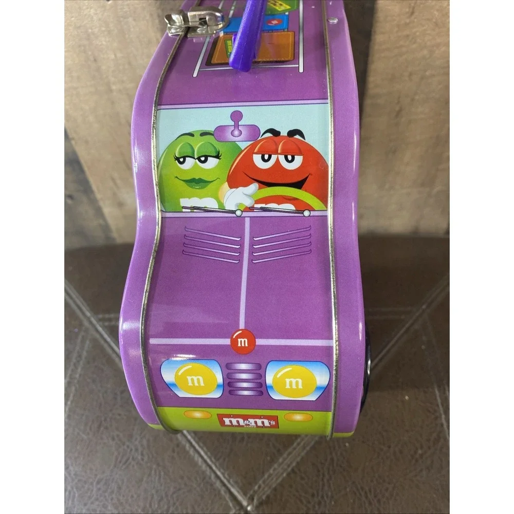 Vintage‎ 2002 M&M's Road Trip Tin Lunch Box Van SUV - Purple w/ Moving Wheels